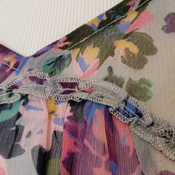 Willow & Clay Women's Sheer Gray/Purple Floral Blouse - L - Picture 9 of 10